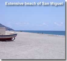 Extensive coastline of Playa San Miguel de Cabo de Gata
