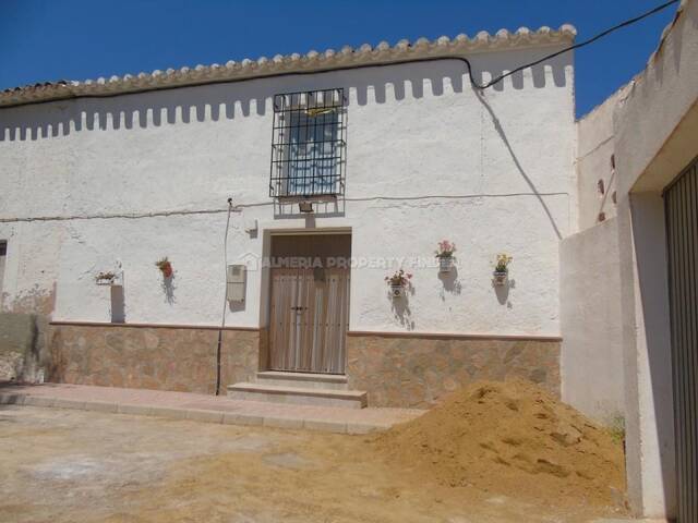 APF-5158: Country house for Sale in Cantoria, Almería