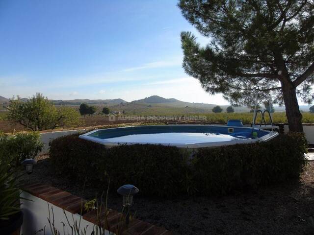APF-5230: Country house for Sale in Velez Rubio, Almería