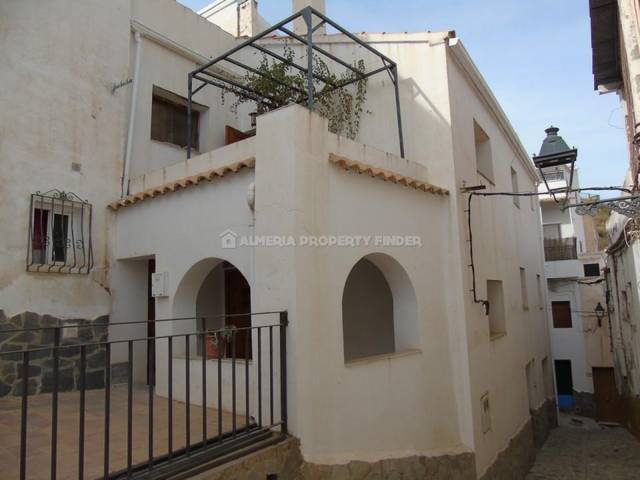 Country house in Purchena, Almería