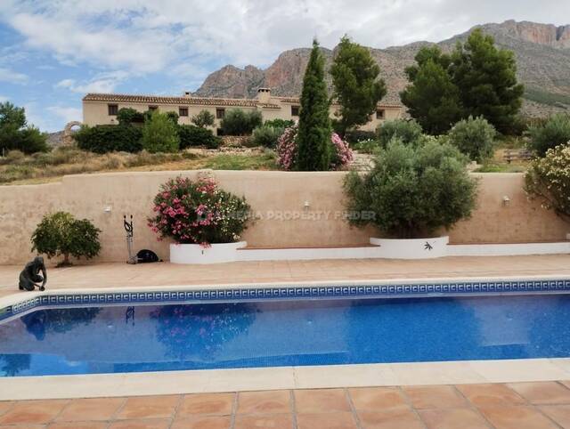 APF-5269: Country house for Sale in Las Juntas (Velez Blanco), Almería