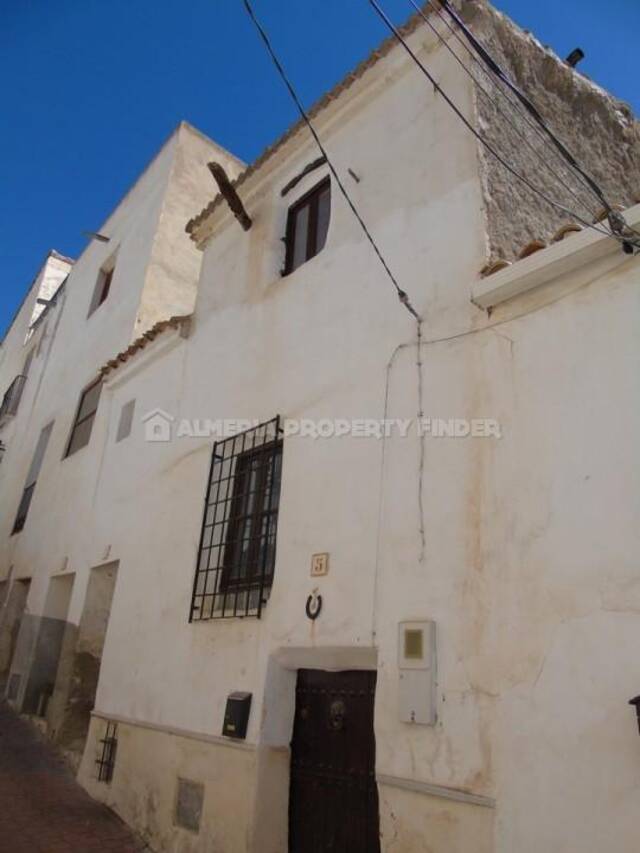 APF-5455: Town house for Sale in Albanchez, Almería