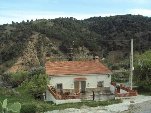 Country house in Seron, Almería