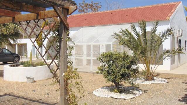 APF-5694: Country house for Sale in Rambla de Oria, Almería