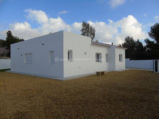APF-3380: Villa for Sale in Arboleas, Almería