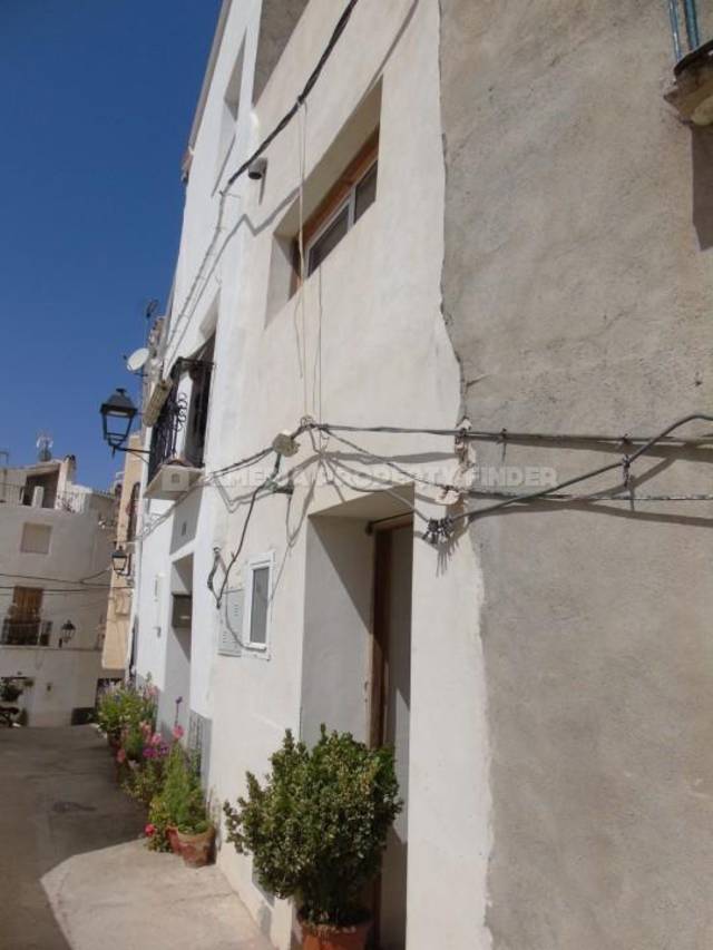 APF-3208: Town house for Sale in Seron, Almería