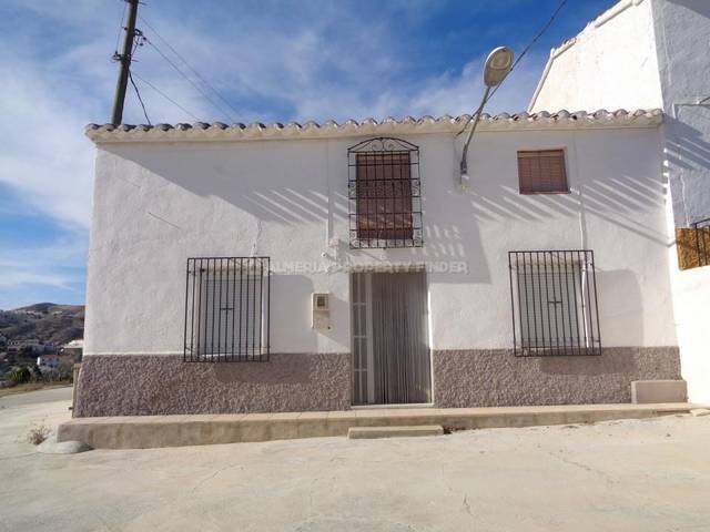 APF-2427: Country house for Sale in Oria, Almería