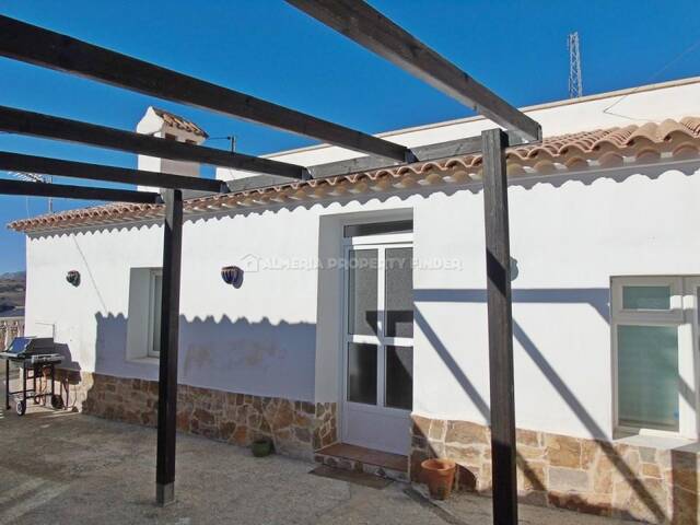 Country house in Oria, Almería