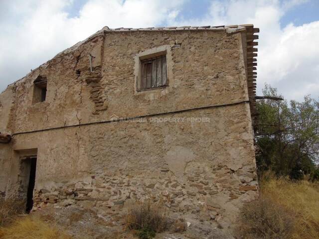 APF-92: Country house for Sale in Lubrin, Almería