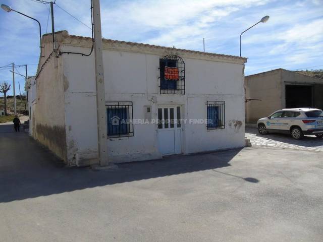 Country house in Oria, Almería