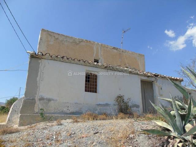 Country house in Oria, Almería