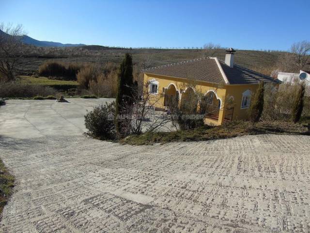 APF-3819: Villa for Sale in Oria, Almería