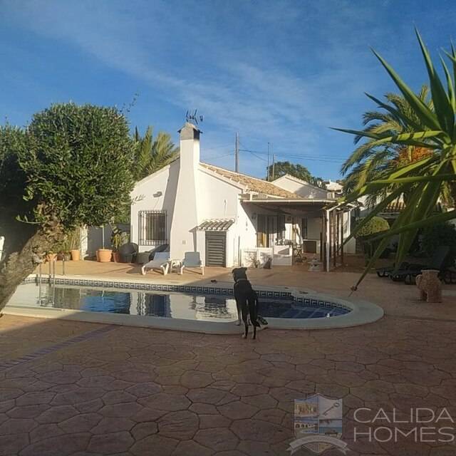 Casa Avalon: Villa for Sale in Arboleas, Almería