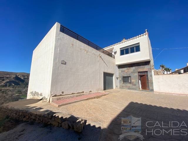Casa Libra: Town house for Sale in Albox, Almería