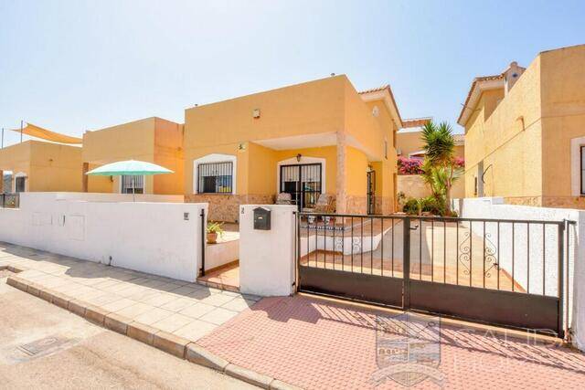 Villa Preddy: Villa for Sale in San Juan de los Terreros, Almería