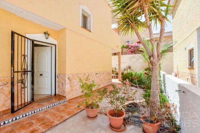 Villa Preddy: Villa for Sale in San Juan de los Terreros, Almería