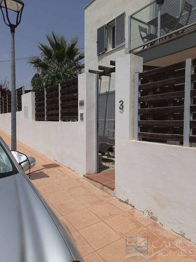 Casa Poinsettia: Town house for Sale in La Alfoquia, Almería