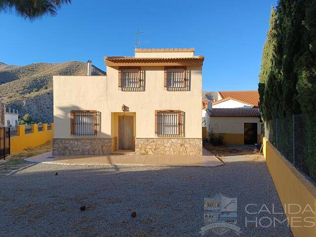 Casa Torres: Country house for Sale in Arboleas, Almería
