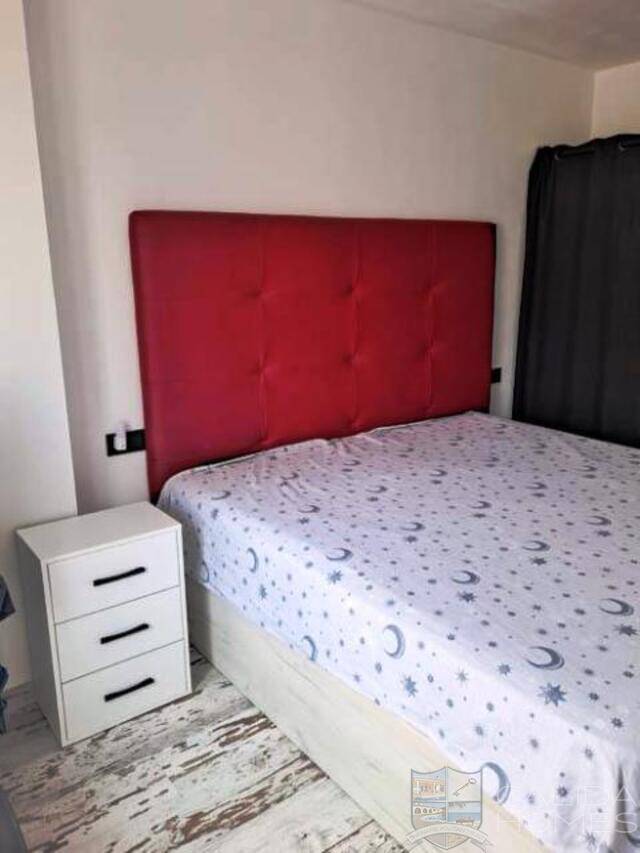 Apartmento Moderna: Apartment for Sale in Albox, Almería