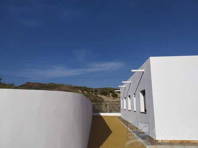 Villa of Dreams: Villa for Sale in Albox, Almería