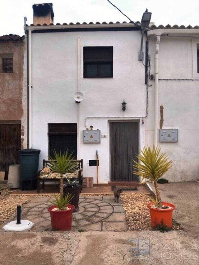 Country house in Cantoria, Almería