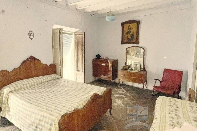 Casa Frank: Town house for Sale in Albanchez, Almería
