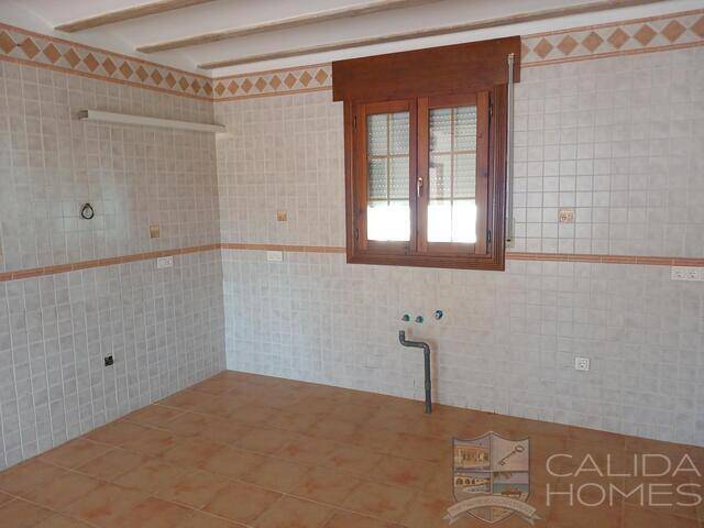 Villa Lemon Tree: Villa for Sale in Arboleas, Almería