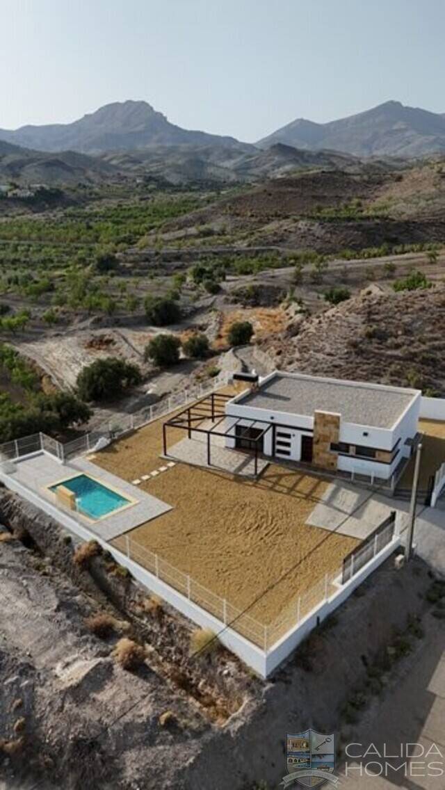 Villa of Dreams: Villa for Sale in Albox, Almería