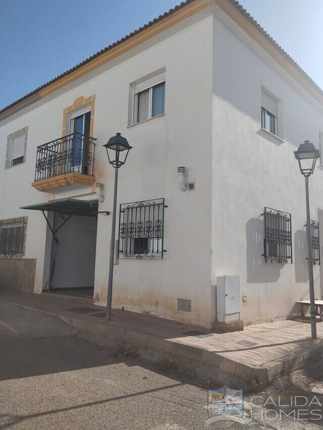 4 Bedroom Town house in Arboleas