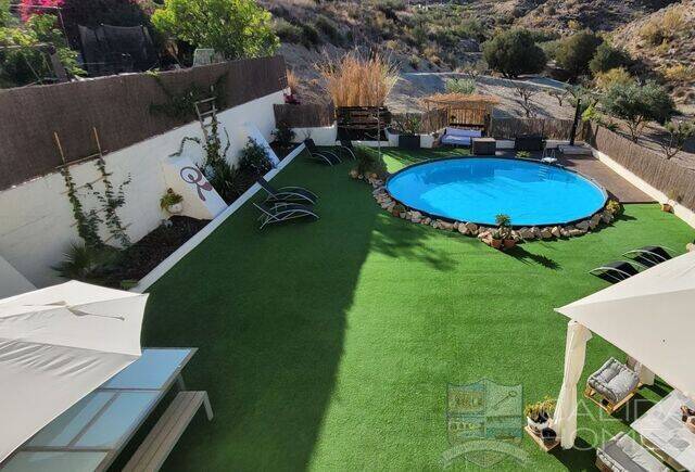 Casa Rosa: Villa for Sale in Los Gallardos, Almería