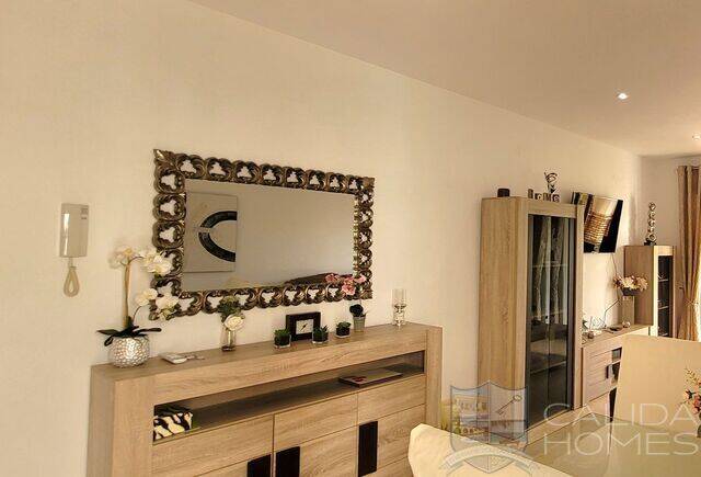 Apartmento El Jazmin: Apartment for Sale in Vera Playa, Almería