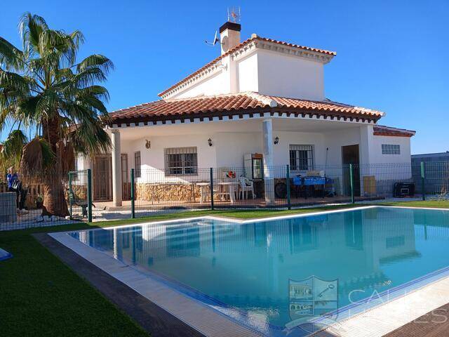 4 Bedroom Villa in Arboleas