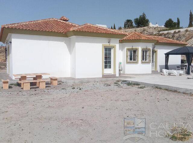 Villa Cupid: Villa for Sale in Albox, Almería