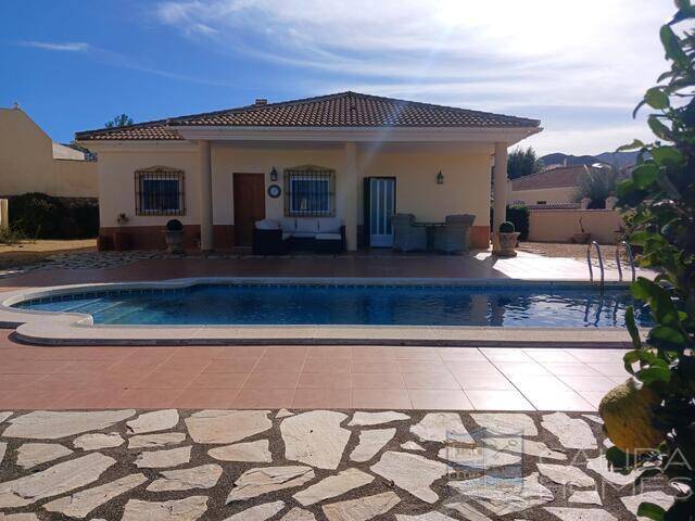 Villa Bella: Villa for Sale in Arboleas, Almería