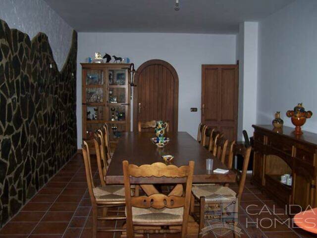 Casa Rustica: Villa for Sale in Antas, Almería