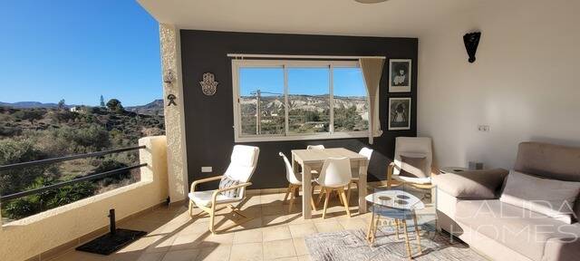 Villa Marvel: Villa for Sale in Sorbas, Almería