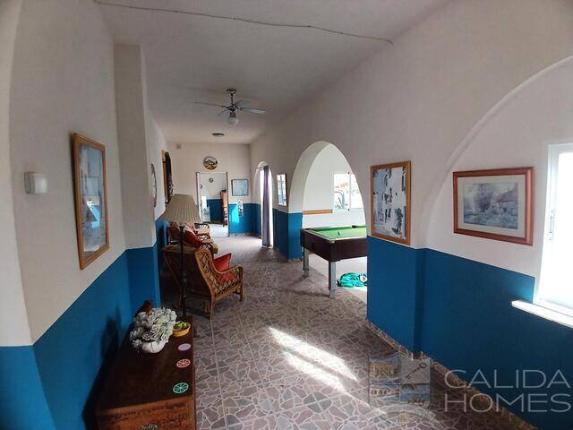 Villa De Suenos: Villa for Sale in Arboleas, Almería