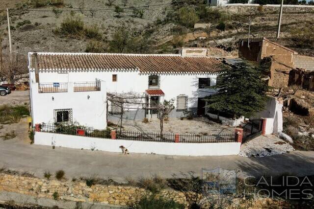 Casa Traditional: Country house for Sale in Las Pocicas, Almería