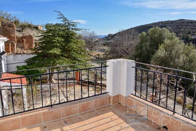 Casa Traditional: Country house for Sale in Las Pocicas, Almería