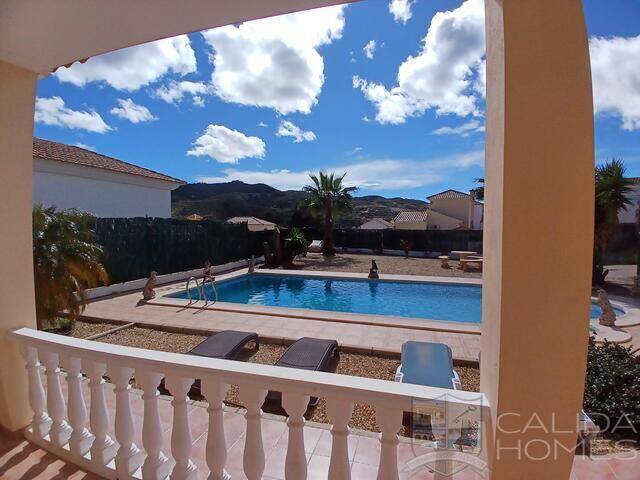 Villa Charm: Villa for Sale in Arboleas, Almería