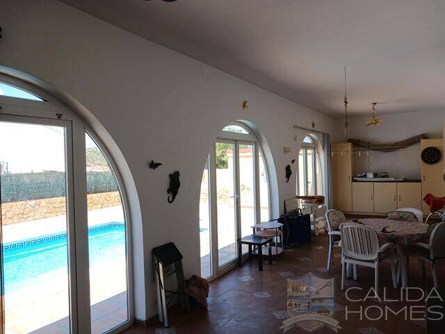 Villa Luna: Villa for Sale in Arboleas, Almería