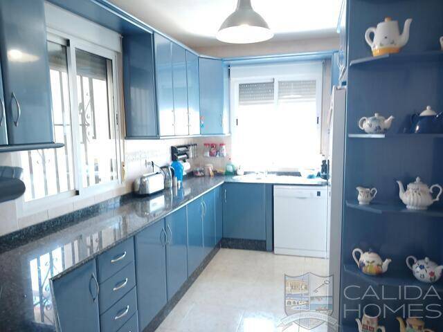 Villa Rosebud: Villa for Sale in Arboleas, Almería