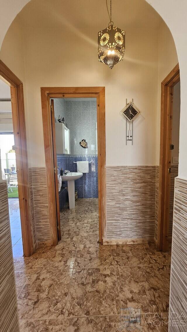 Villa Zinnia: Villa for Sale in Partaloa, Almería