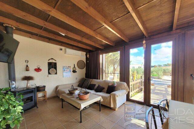 Villa Rustica: Villa for Sale in Mojácar Playa, Almeria