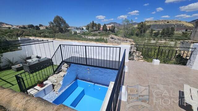 Finca Floral: Town house for Sale in Fines, Almería
