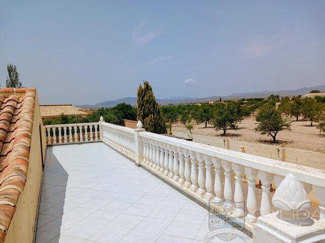 Villa Los Morillos: Villa for Sale in Albox, Almería