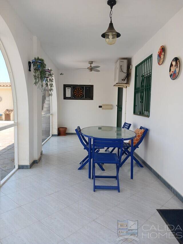 Villa Los Morillos: Villa for Sale in Albox, Almería