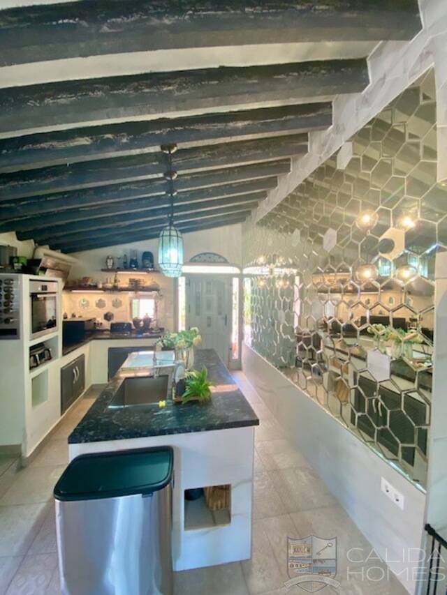 Casa Romance: Country house for Sale in Cantoria, Almería