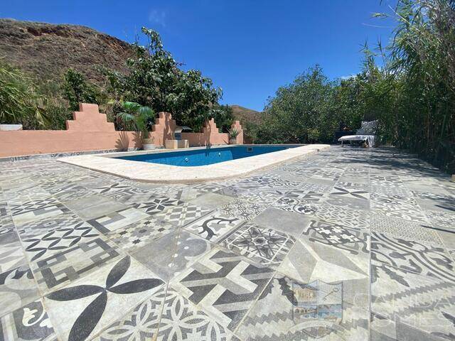 Casa Romance: Country house for Sale in Cantoria, Almería