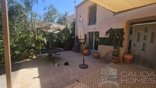 Casa Romance: Country house for Sale in Cantoria, Almería